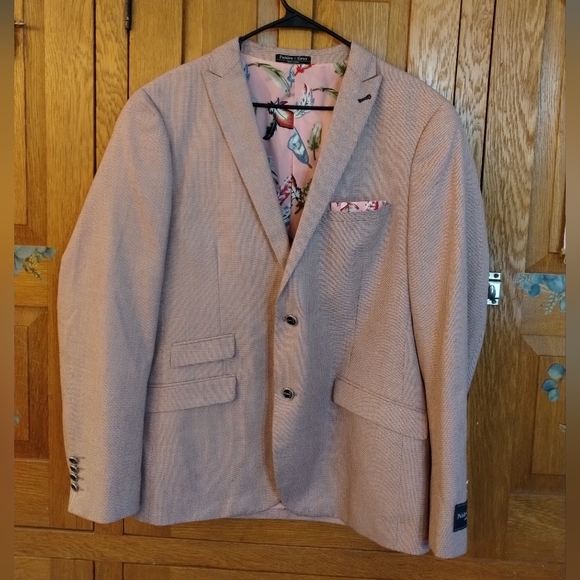 Paisley & Gray NWOT Pink & Navy Feather Printed Lining Slim Fit Blazer - Picture 1 of 15